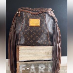 Vintage Louis Vuitton fringe shoulder bag